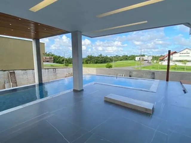 Imagem 2: Casa À Venda com 350M², 5 Dormitórios Sendo 5 Suítes e 2 Vagas no Alphaville