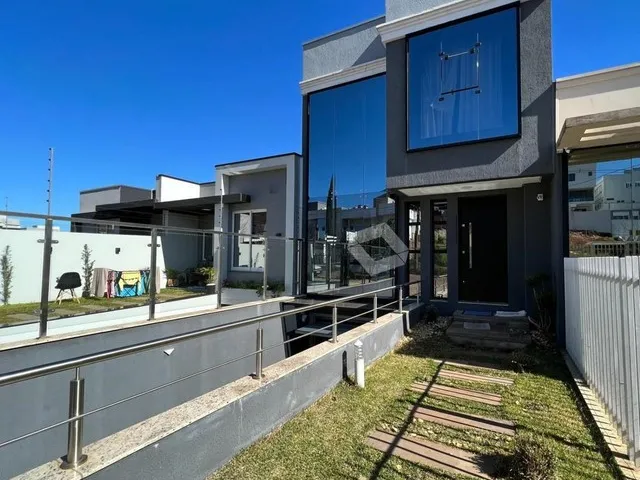 Imagem: Casa À Venda 3 Quartos, 1 Suite, 2 Vagas