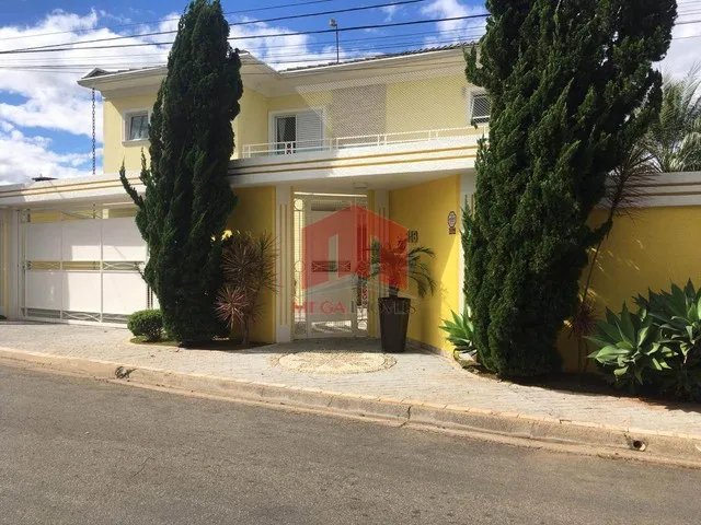 Imagem: Casa À Venda 4 Quartos, 4 Suites, 4 Vagas