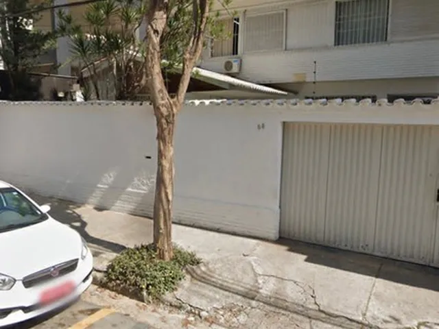 Imagem: Casa À Venda, Santo Antônio, Belo Horizonte