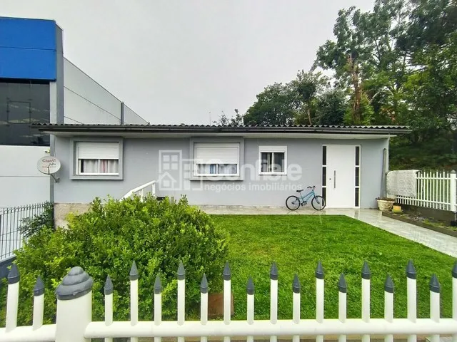 Imagem: Casa com 3 Dormitórios com Suíte e Amplo