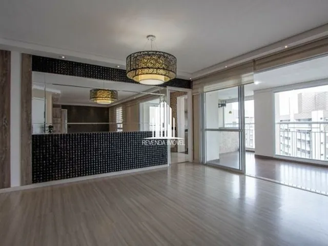 Imagem: 3 Suites, 2 Vagas de Garagem, 3 Banheiros