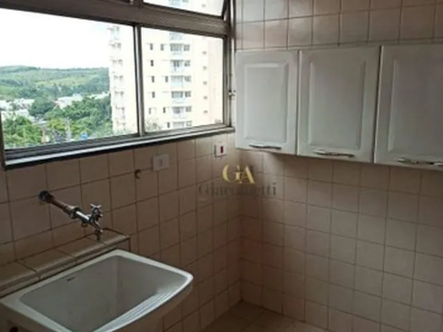 Imagem: Apartamento com 2 Dormitórios À Venda