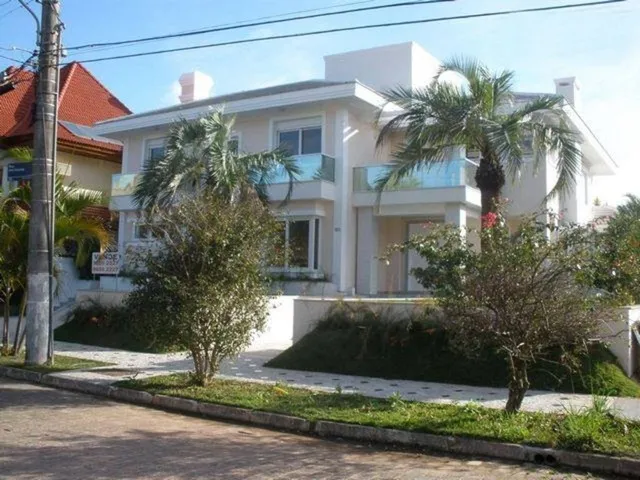 Imagem: Casa com 4 Suítes À Venda, 430 M² por