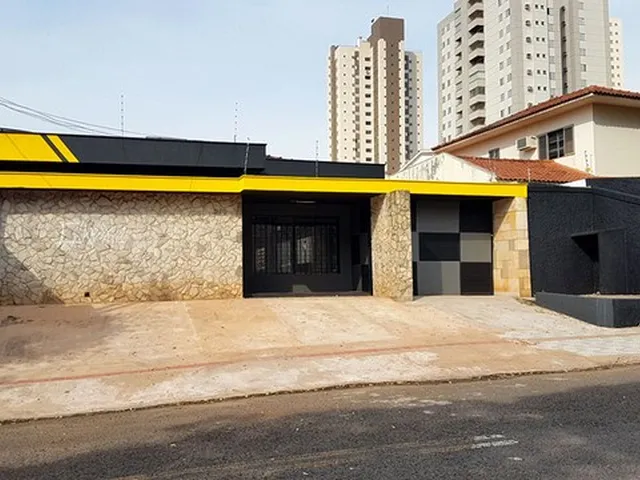 Imagem: Sobrado À Venda, Jardim dos Estados, Campo