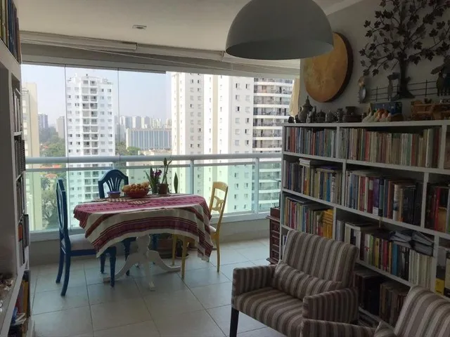 Imagem: Apartamento com 2 Dormitórios À Venda