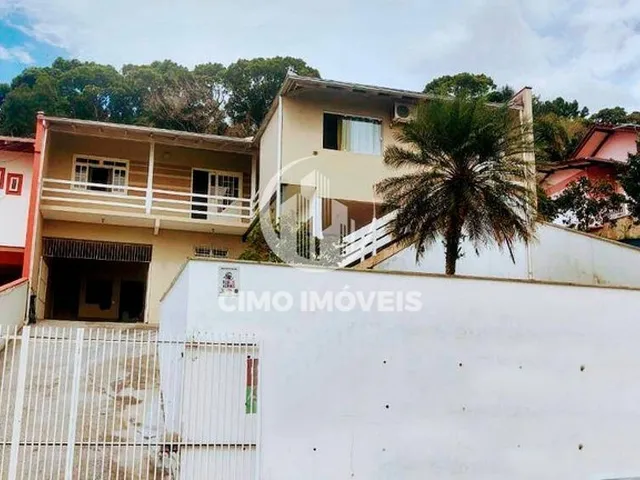 Imagem: Casa no Bairro Tribess com 7 Dormitórios