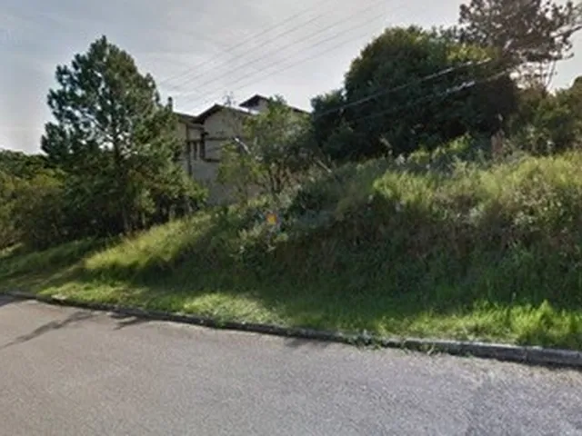 Imagem: Terreno com Área de 754 M² À Venda no