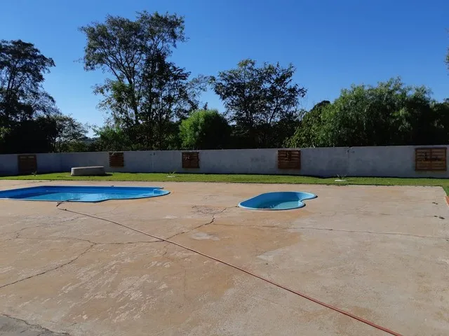Imagem 4: Chácara com Excelente Localização, com Infraestrutura Fantástica! Piscinas, Repressa