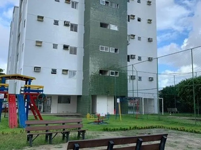 Imagem: O apartamento possui 2 Dormitórios, 1 Banheiro, 1 Vaga na