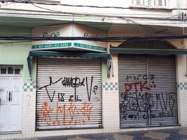Imagem: Comercial À Venda 3 Quartos, 227M², Centro