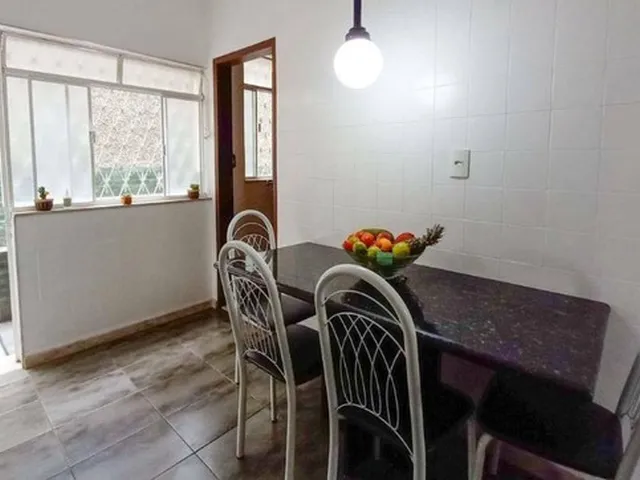 Imagem 6: Casa com 4 Quartos (2 Suítes) e 3 Vagas de Garagem, À Venda no Manoel Honório, Juiz De