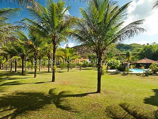 Imagem 2: Sítio À Venda 6 Quartos, 2 Suites, 6700M², Monte Serrat, Comendador Levy Gasparian - Rj
