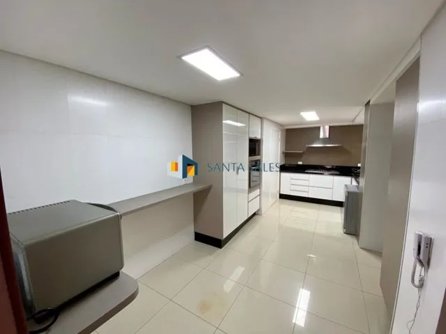 Imagem: Apartamento Impecável com 200 M² na Saúde