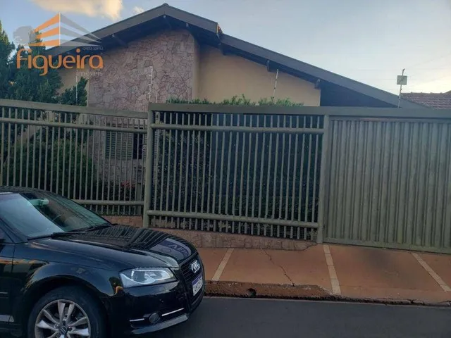 Imagem: Casa com 2 Dormitórios À Venda, 170 M²