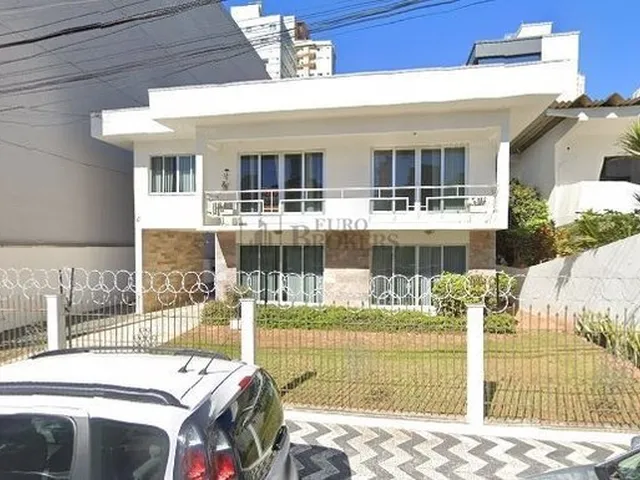 Imagem: Casa com 4 Dormitórios no Bairro Fazenda