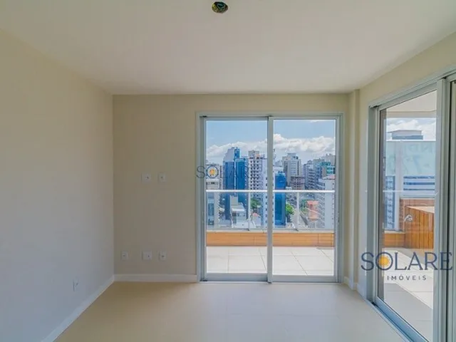 Imagem 8: Cobertura de 3 Dormitórios (2 Suítes) e 2 Vagas de Garagem À Venda no Centro