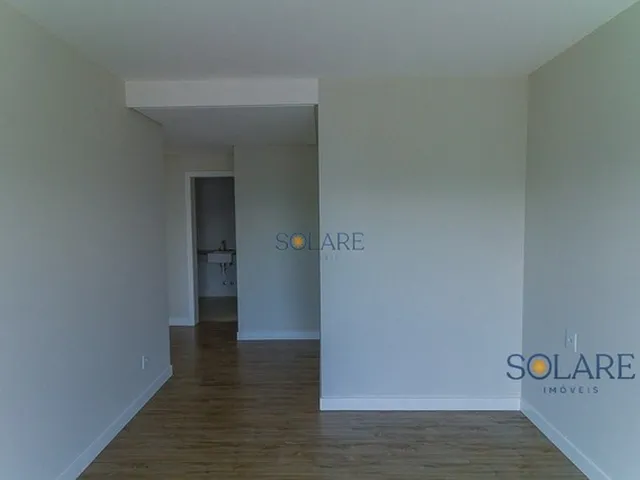 Imagem 15: Cobertura de 3 Dormitórios (2 Suítes) e 2 Vagas de Garagem À Venda no Centro