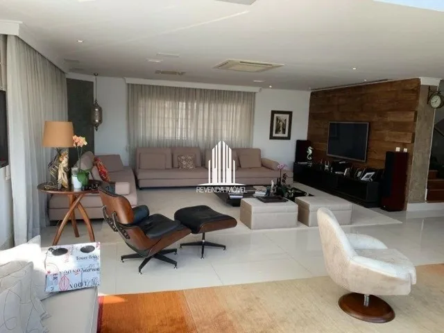 Imagem: O apartamento possui 5 Dormitórios, 2 Suítes, 5