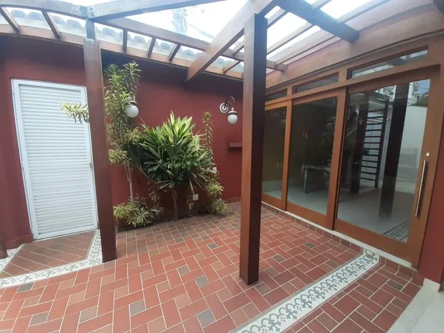 Imagem 4: Casa Linear de 03 Quartos, Sendo 02 Suítes, 295,00M², 03 Vagas de Garagem À Venda No