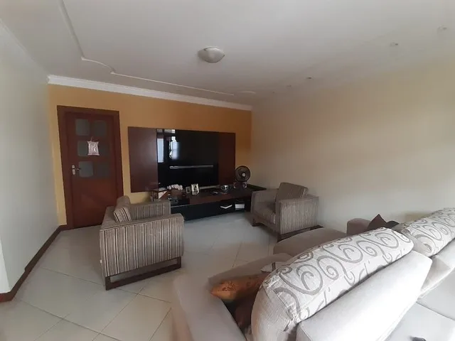 Imagem 7: Casa Linear de 03 Quartos, Sendo 02 Suítes, 295,00M², 03 Vagas de Garagem À Venda No