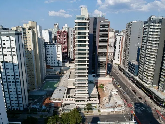 Imagem: Rio Rhône - Cobertura Triplex com 3 Suítes