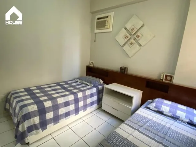 Imagem 6: Apartamento de 2 Quartos Mais Dependência no Centro de Guarapari