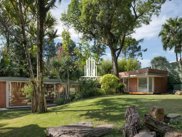 Imagem 2: Casa de Condomínio para Venda Tem 1300 Metros Quadrados com 6 Quartos