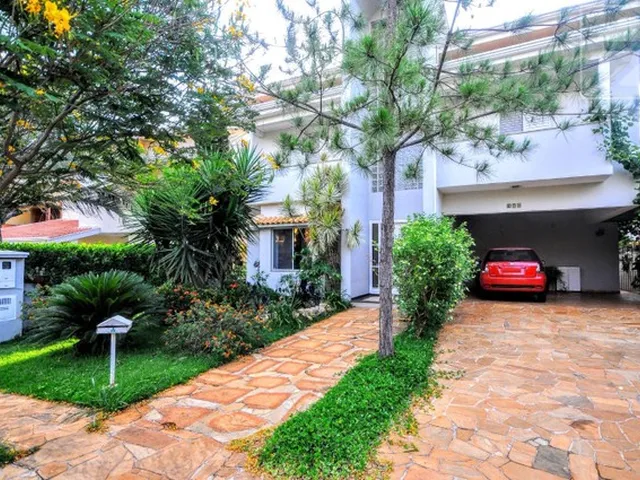 Imagem: Casa À Venda 4 Quartos, 4 Suites, 4 Vagas