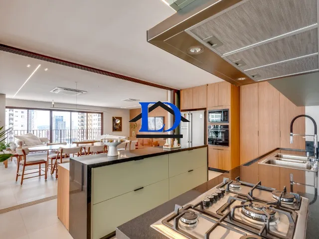 Imagem: Imponente apartamento de luxo com 4 suítes