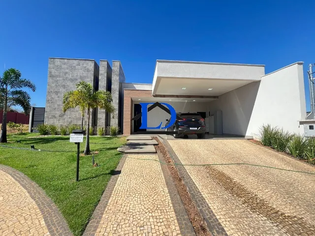 Imagem: Casa em Condomínio à Venda em Senador