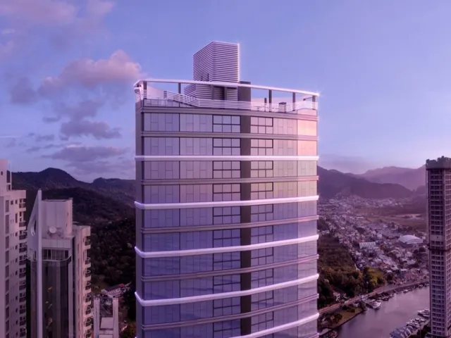 Imagem 4: Apartamento frente mar com 04 suítes, sendo 02 com vista para o mar de 03 a 04 vagas de