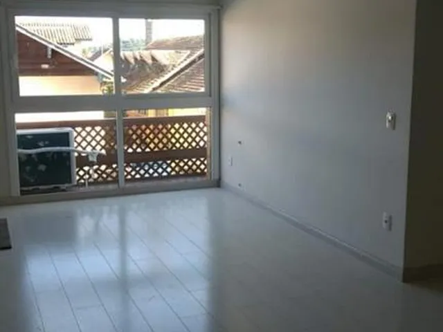 Imagem: Apartamento com 2 Dormitorio(s) localizado(a)