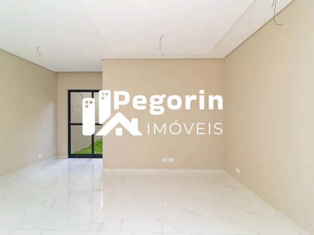 Imagem 4: Sobrado À Venda em Curitiba, Uberaba, com 3 Quartos, 104M²