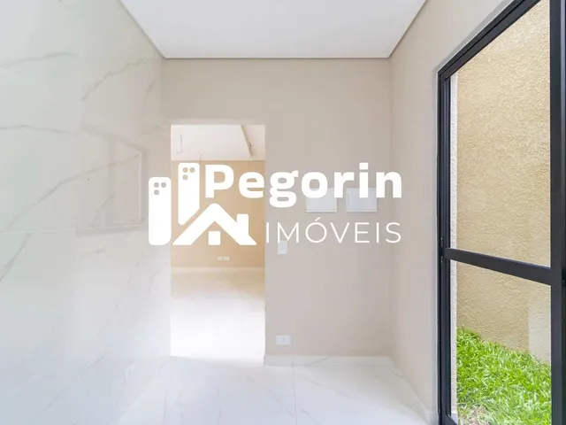 Imagem 10: Sobrado À Venda em Curitiba, Uberaba, com 3 Quartos, 104M²
