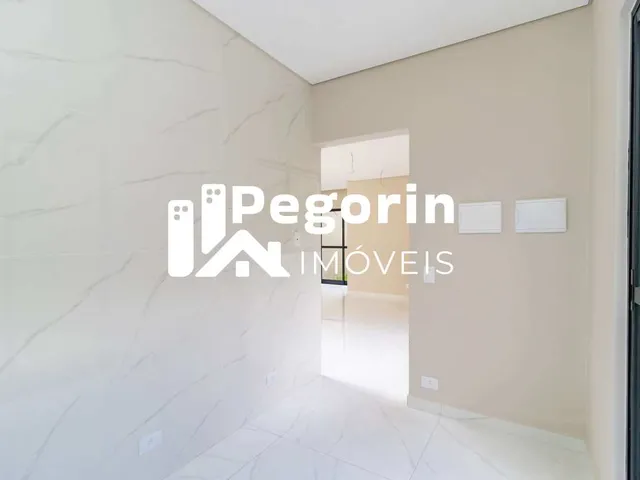 Imagem 11: Sobrado À Venda em Curitiba, Uberaba, com 3 Quartos, 104M²