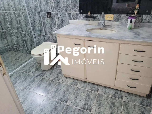Imagem 6: Sobrado À Venda em Prudentópolis, Centro, com 3 Quartos, 463,00M²