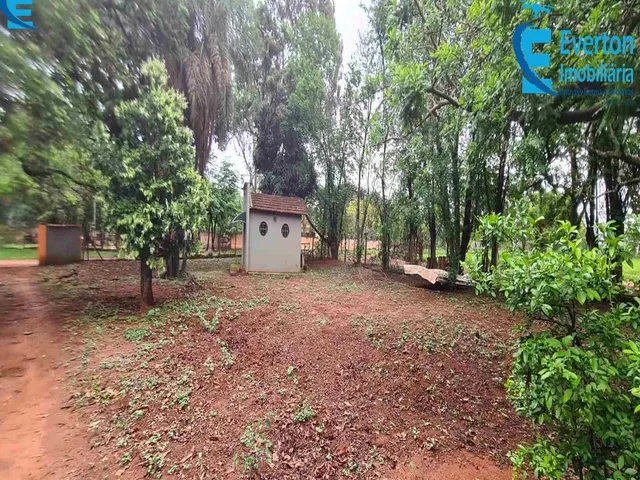 Imagem: Chácara com 5000 M² no Jockey Camping