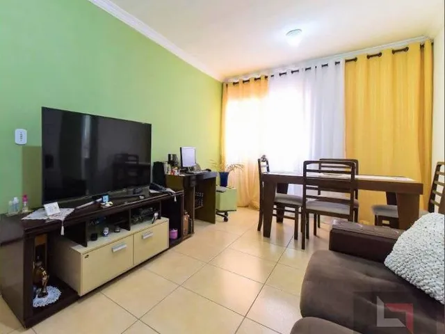 Imagem: Apartamento com 2 dormitórios - Condomínio