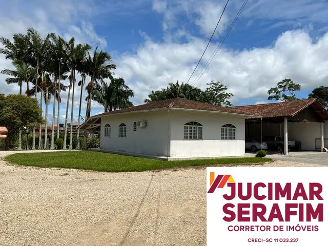 Imagem: Terreno a Venda no Centro de Tijucas, com