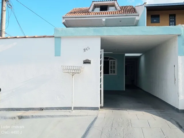 Imagem 2: Sobrado Triplex 170m², 4 dorms. venda ou permuta bairro Campo Comprido, Curitiba