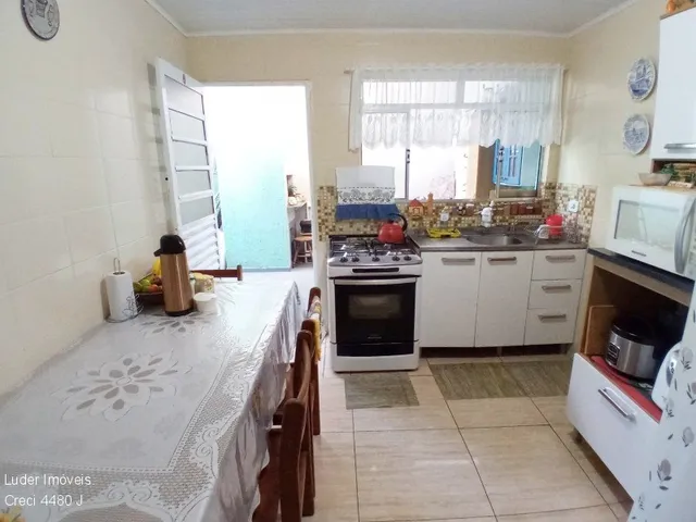 Imagem 15: Sobrado Triplex 170m², 4 dorms. venda ou permuta bairro Campo Comprido, Curitiba
