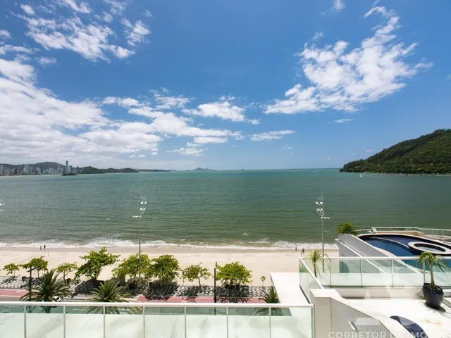 Imagem 4: Apartamento de Luxo com 4 Quartos e 3 Suítes no Centro de Balneário Camboriú - 179M² - 3 Vagas de Garagem