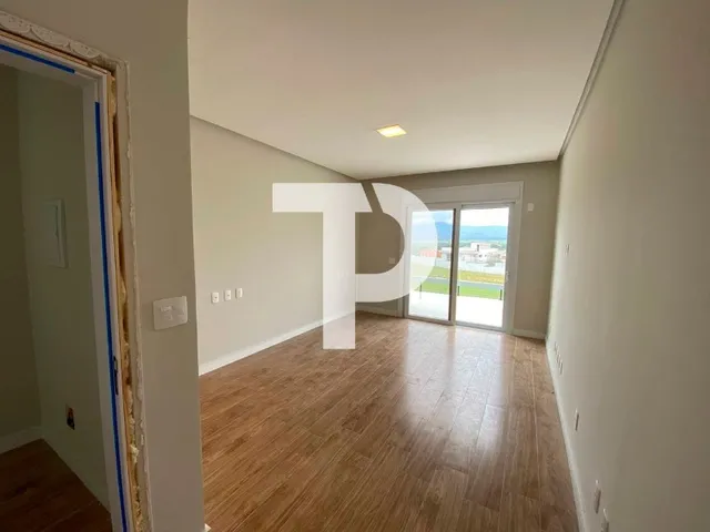 Imagem 13: Casa de Luxo em Condomínio: 4 Quartos, 3 Suítes, 2 Salas, 5 Banheiros, 4 Vagas, 290M² em Resende-Rj, Bosque da Limeira