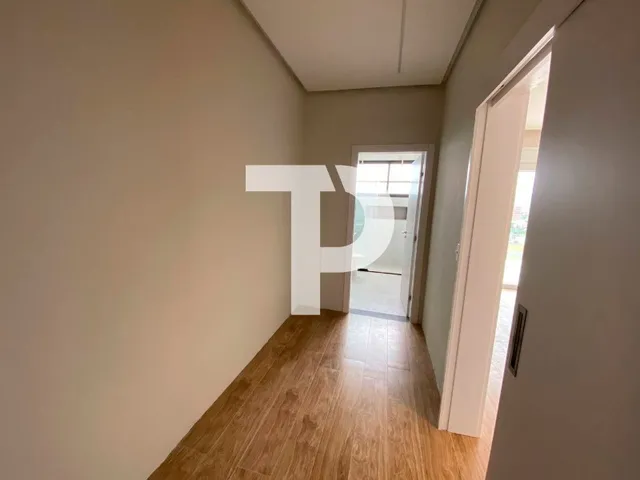 Imagem 15: Casa de Luxo em Condomínio: 4 Quartos, 3 Suítes, 2 Salas, 5 Banheiros, 4 Vagas, 290M² em Resende-Rj, Bosque da Limeira
