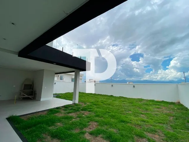 Imagem 7: Casa de Luxo em Condomínio: 4 Quartos, 3 Suítes, 2 Salas, 5 Banheiros, 4 Vagas, 290M² em Resende-Rj, Bosque da Limeira