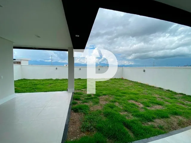 Imagem 10: Casa de Luxo em Condomínio: 4 Quartos, 3 Suítes, 2 Salas, 5 Banheiros, 4 Vagas, 290M² em Resende-Rj, Bosque da Limeira