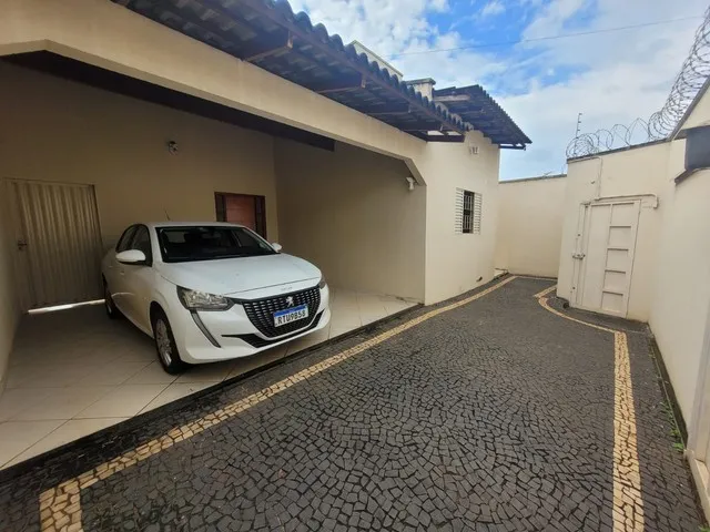 Imagem: Casa para Aluguel com 03 Quartos em Segismundo
