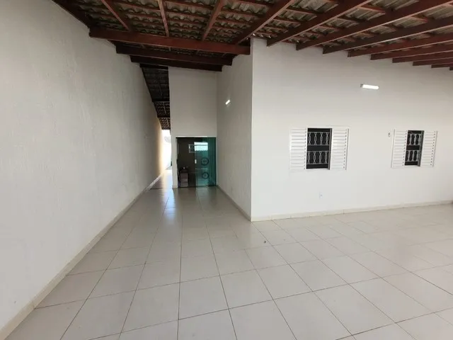 Imagem: Casa para Aluguel com 4 Quartos em Segismundo