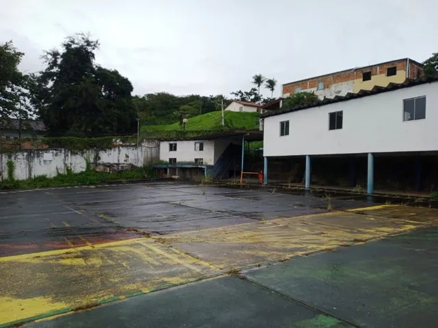 Imagem: Galpão com Pátio 2.700M2 de Área Construida